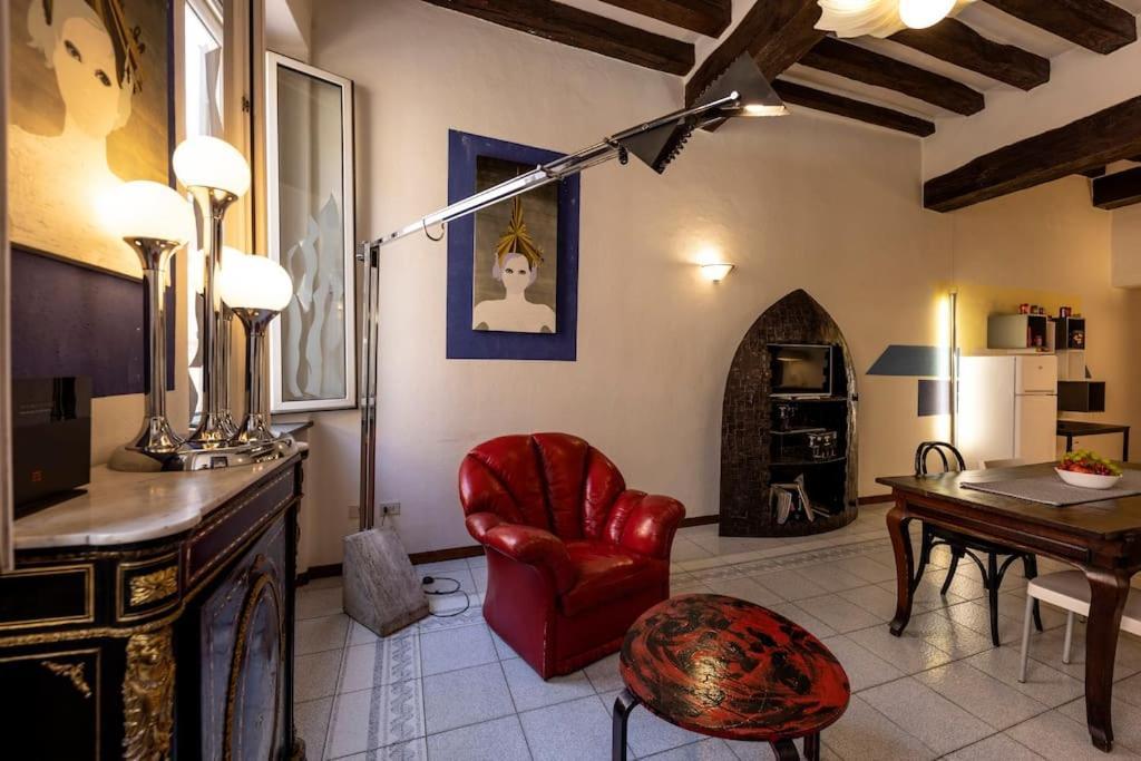 Maison Cavallotti * Parma